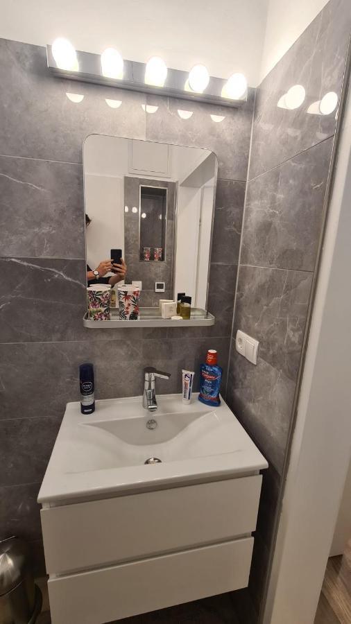 City Apartment Mit Direktzugang 维也纳 外观 照片