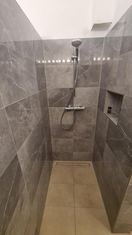 City Apartment Mit Direktzugang 维也纳 外观 照片